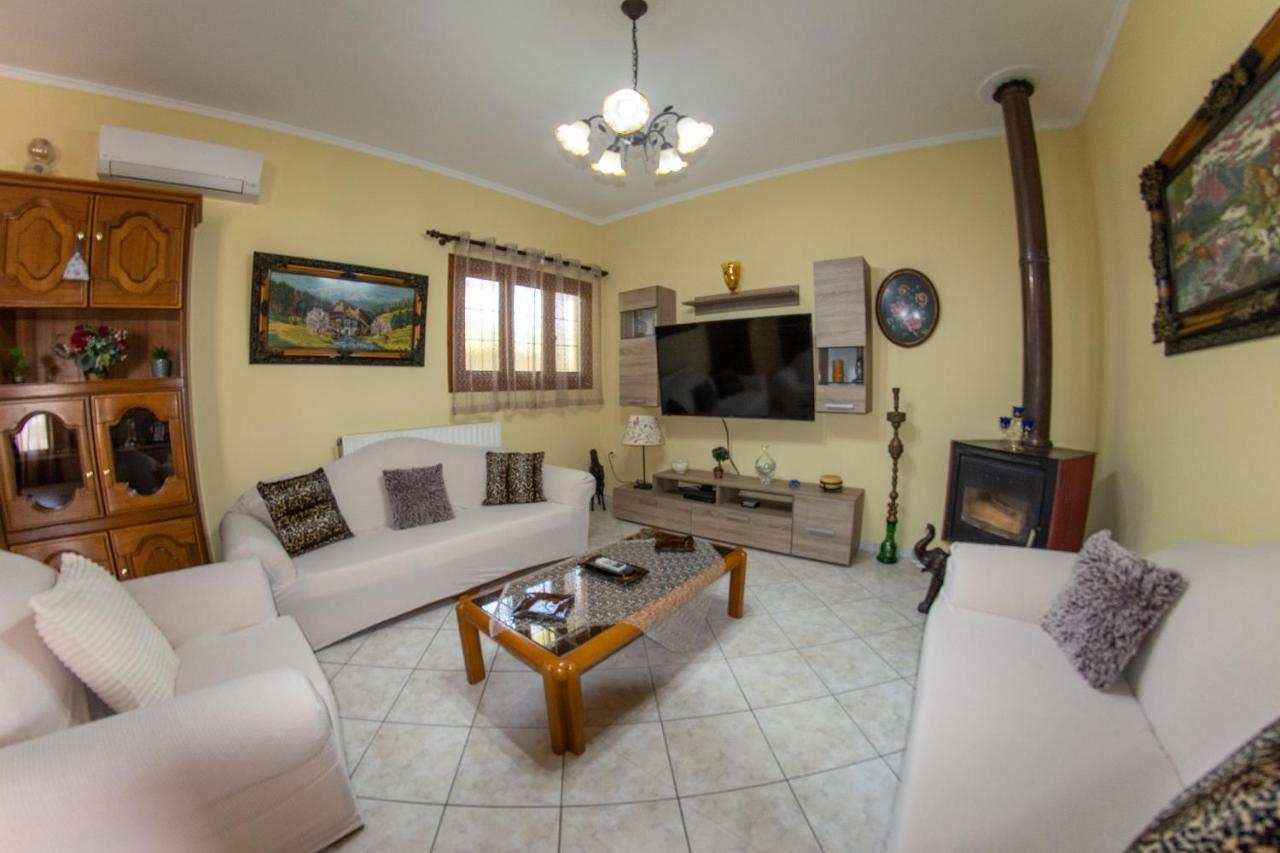 Kapetanios Apartments Agios Stefanos Avliotes  Eksteriør bilde