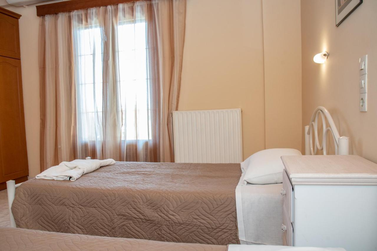 Kapetanios Apartments Agios Stefanos Avliotes  Eksteriør bilde