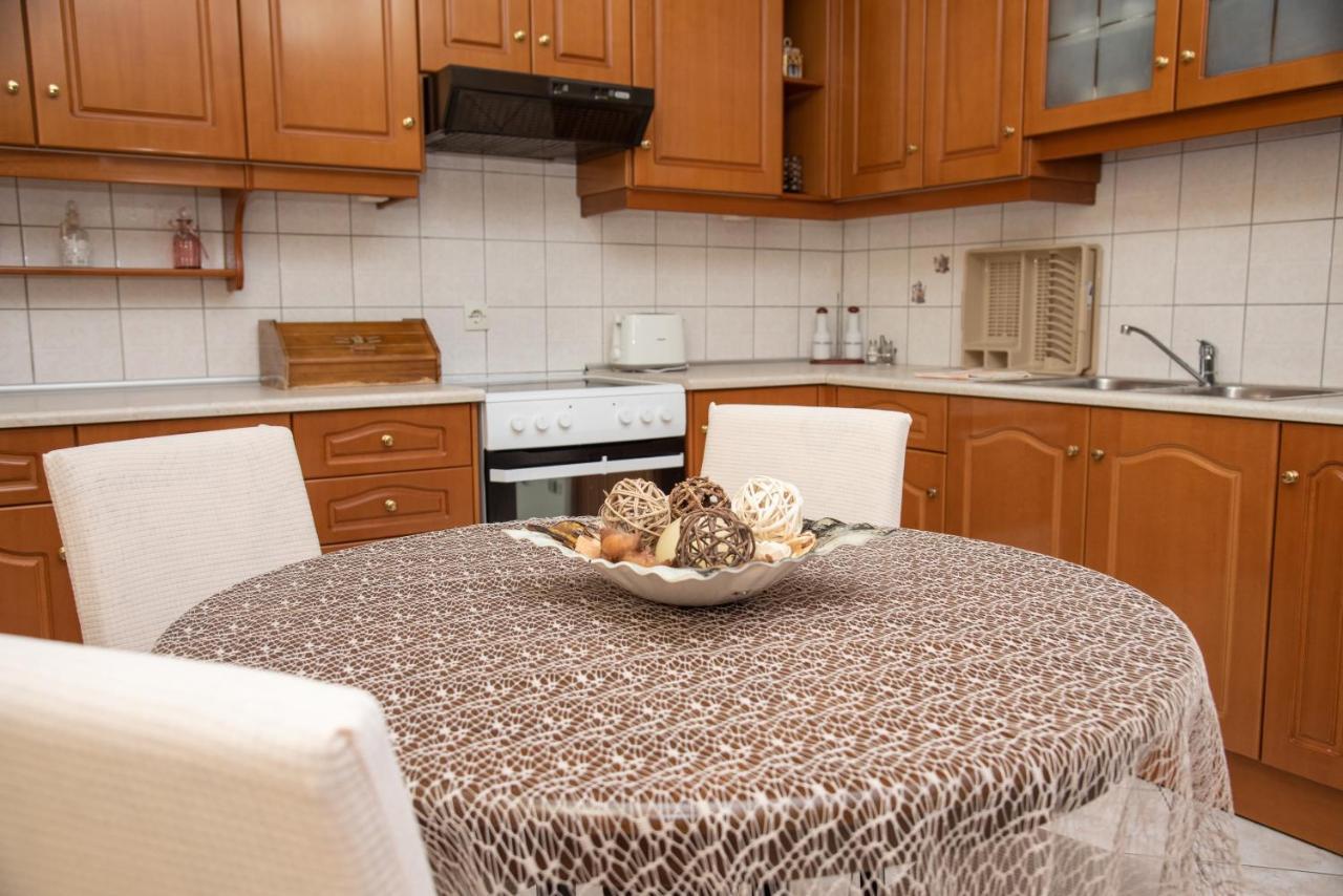 Kapetanios Apartments Agios Stefanos Avliotes  Eksteriør bilde