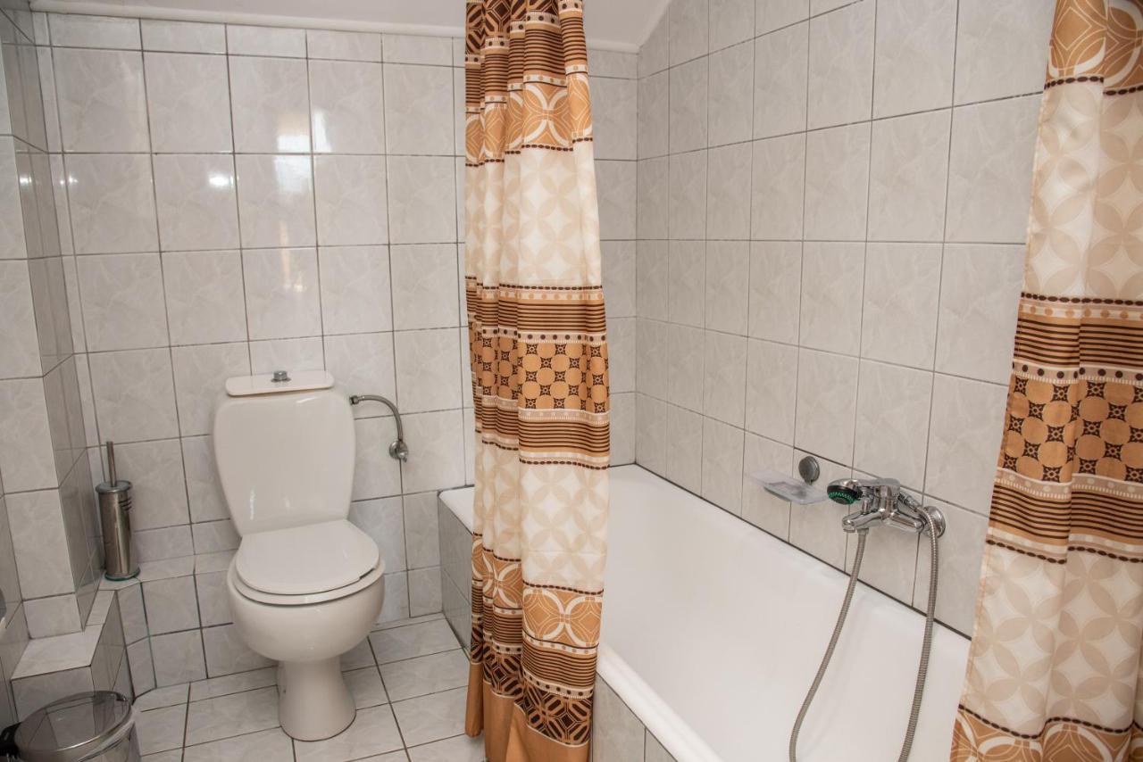 Kapetanios Apartments Agios Stefanos Avliotes  Eksteriør bilde