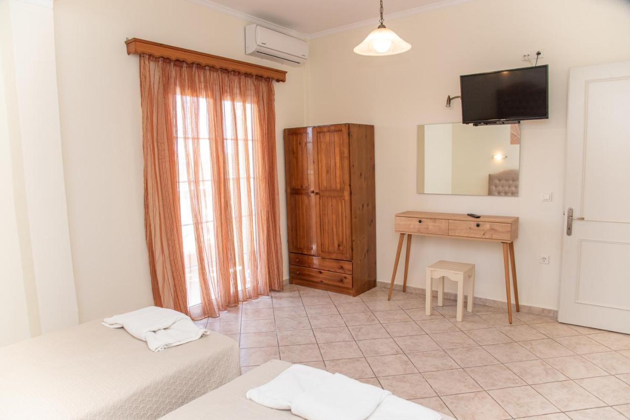 Kapetanios Apartments Agios Stefanos Avliotes  Eksteriør bilde