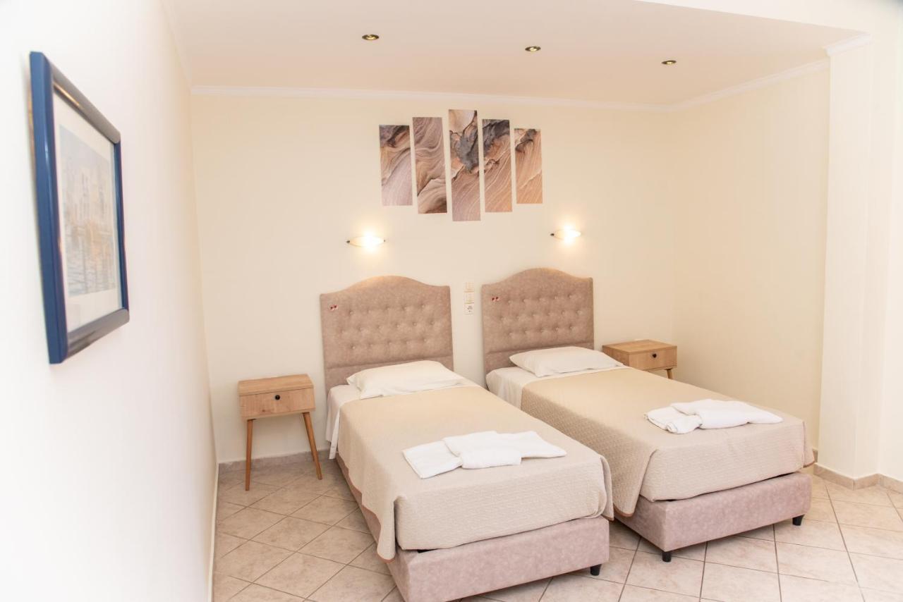 Kapetanios Apartments Agios Stefanos Avliotes  Eksteriør bilde